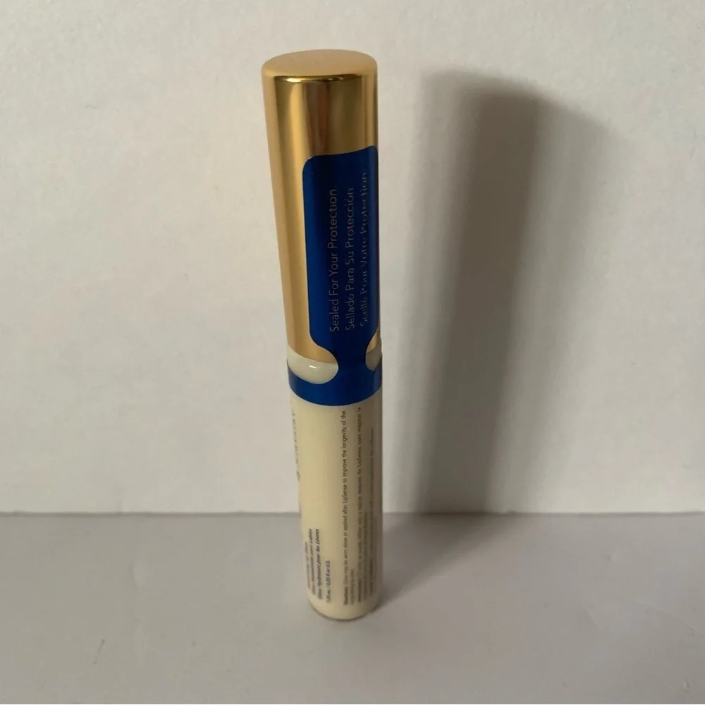 NWT. LipSense Satin Matte Gloss by SeneGence - Colorless